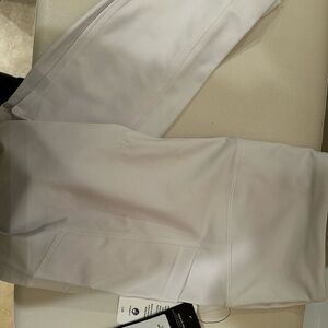 Yogalicious Lux White Leggings Large NWT